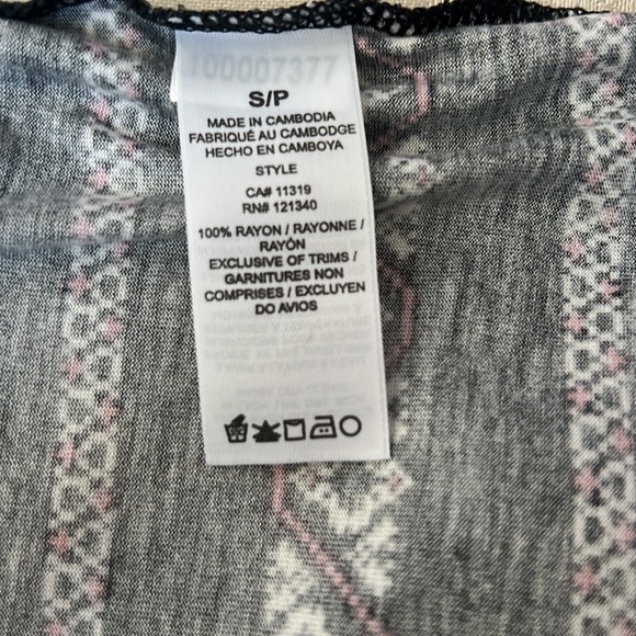 Dynamite Tank Top - Picture 9 of 9